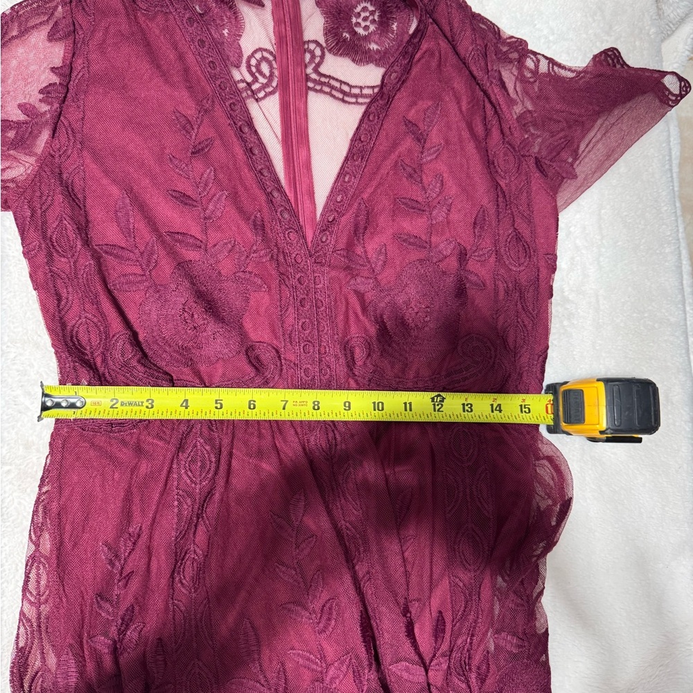 Chic Burgundy Lace Swim Cover-Up - Picture 3 of 17